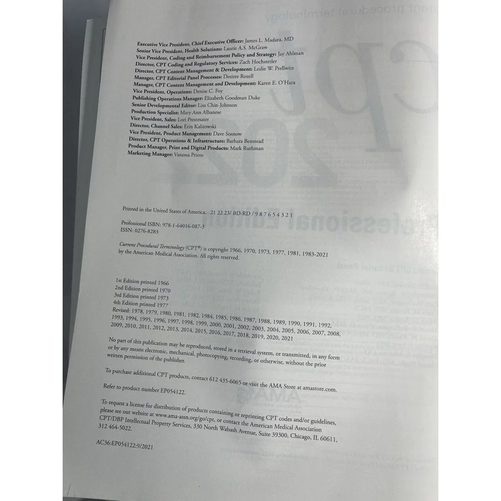 CPT Professional 2022 Spiral American Medical Association - Very Good